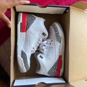 Fire Red Jordan 3